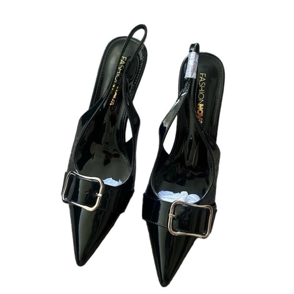 Black Patent kitten heel sling back shoes - Picture 1 of 2